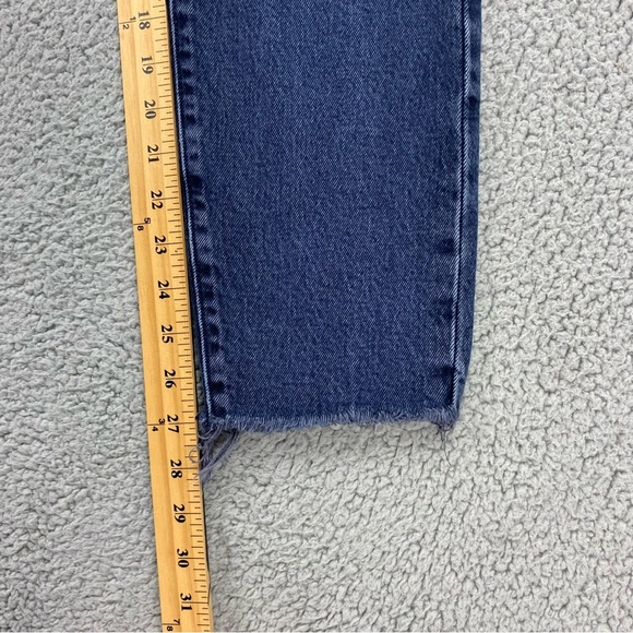 Levi's Premium Women Wedgie Icon Raw Hem Black & Blue Button Fly Jeans  Size: 27 - Picture 10 of 15